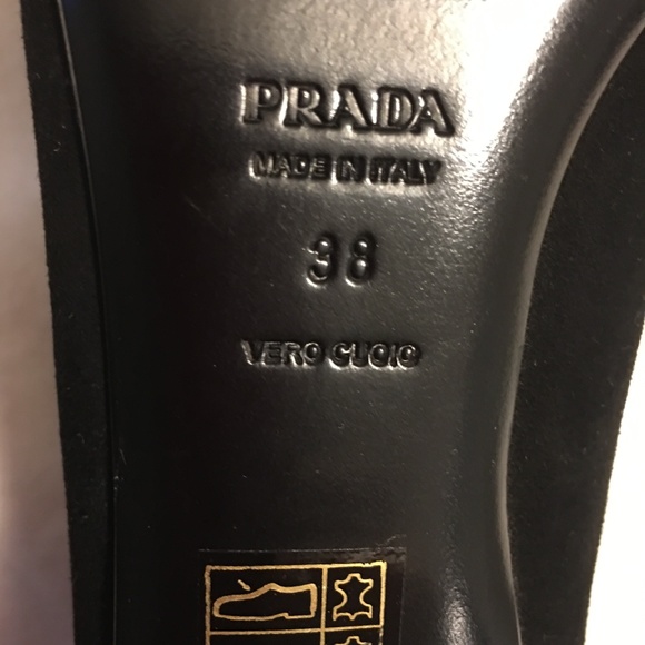 BLACK AND GREY SUEDE PRADA PUMPS PREVIOUSLY LOVED - Picture 6 of 8